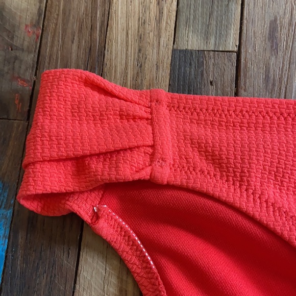 Jessica Simpson Monet Texture Shirred Side Sz XL - Picture 8 of 9